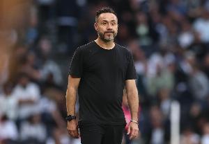 6轮不胜！英媒：热刺高层对德泽尔比保持信心，相信他是合适人选